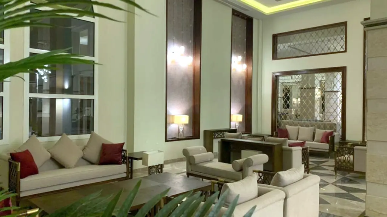 الفندق لازولي - مرسى علم